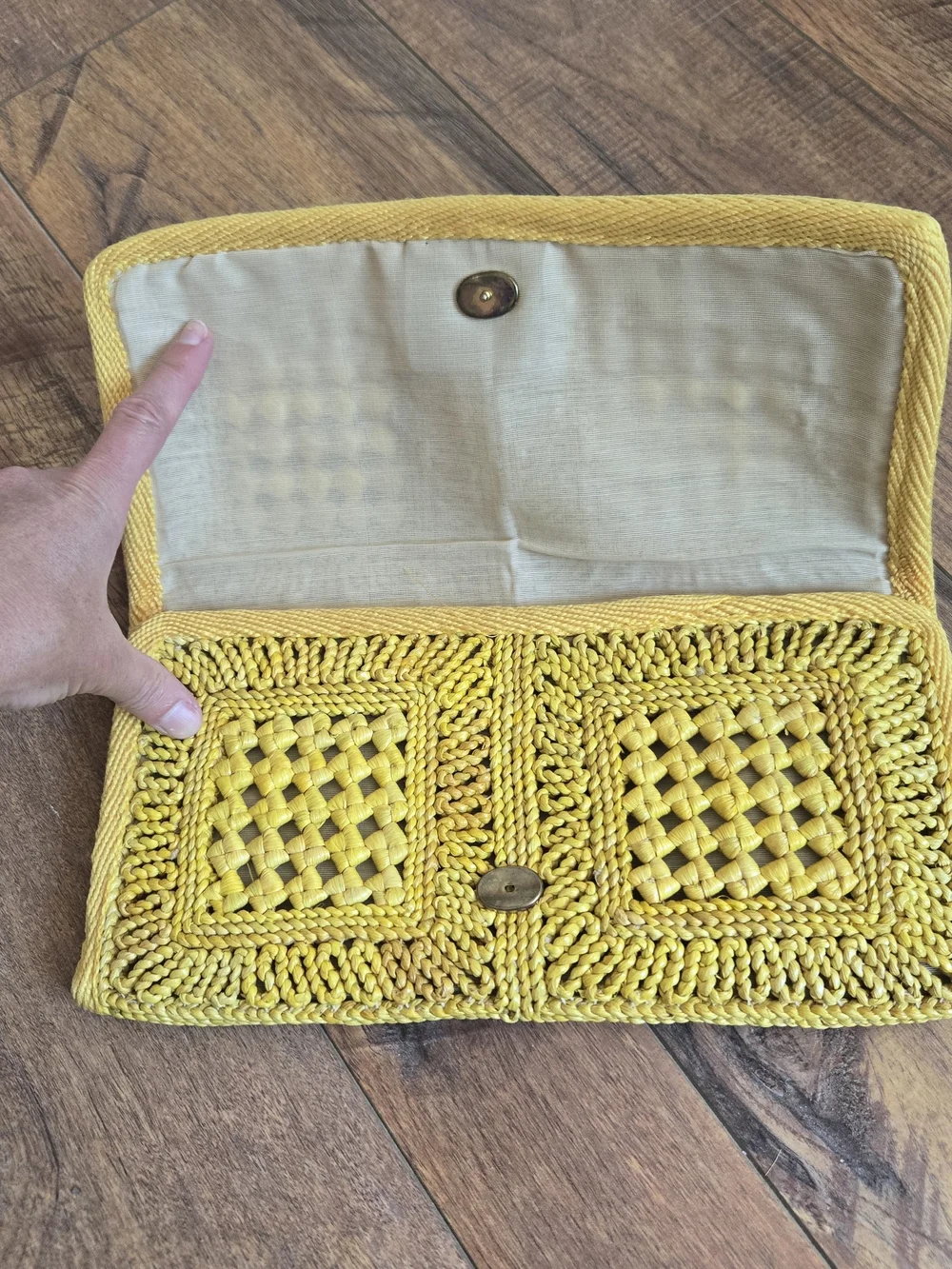 Vintage Yellow Macrame' Woven Raffia Clutch Purse 60-70' The Bon